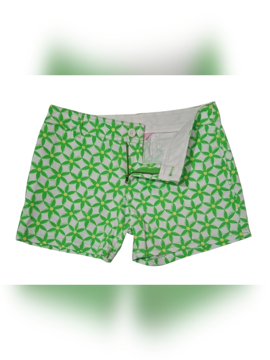 Lilly Pulitzer Flat Front Green Yellow Daisy Floral Print 4 Pocket Shorts Size 2 - Picture 3 of 9